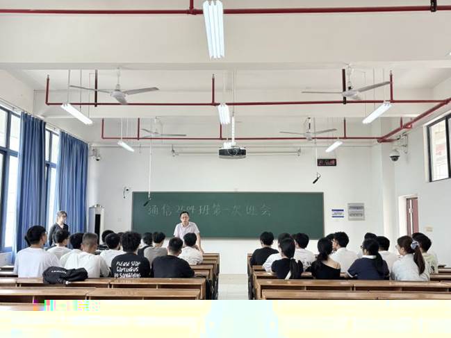 b081f1b165b60332ec49a54623bcfcb3